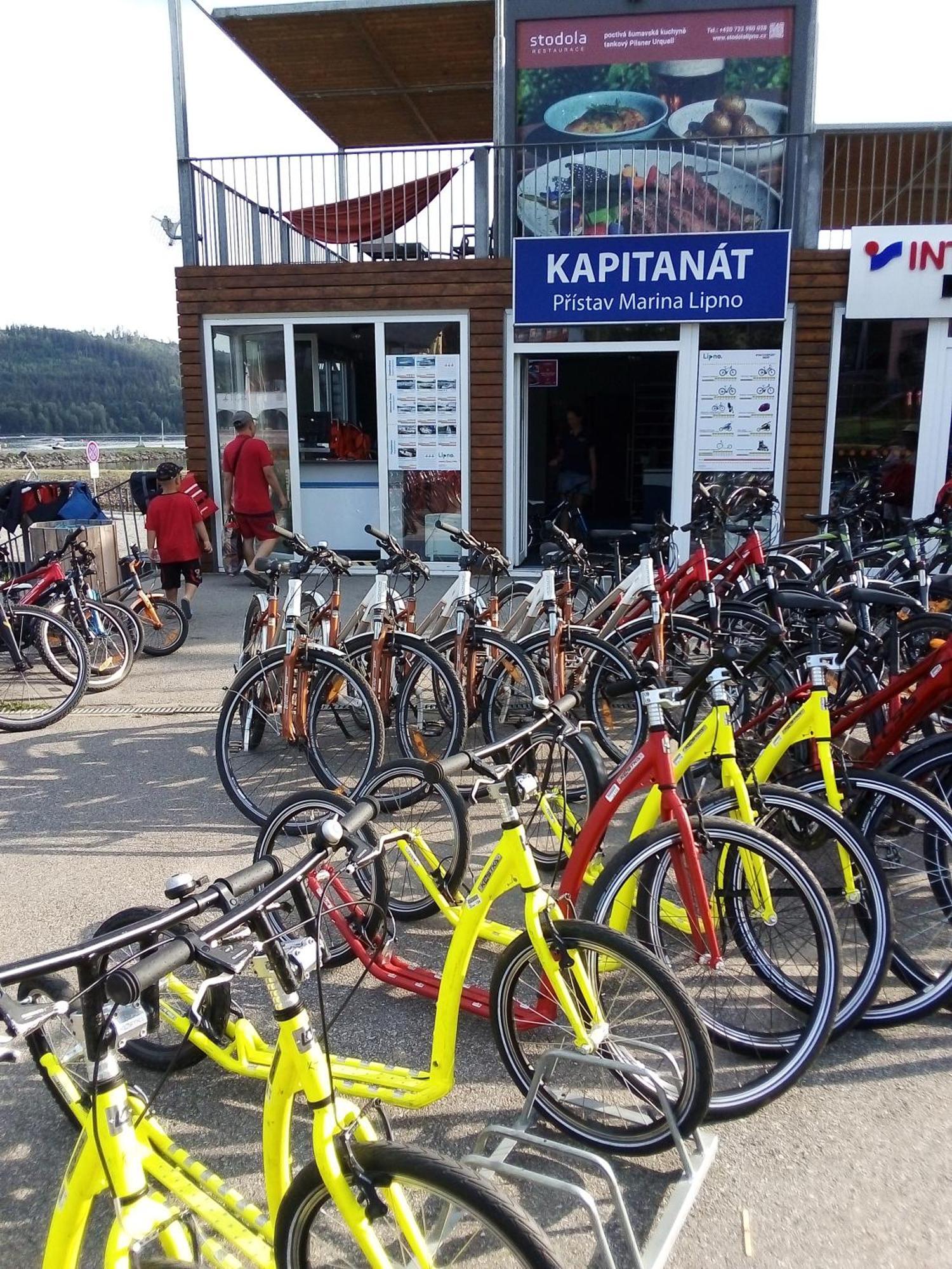 U Lipna, Pro Cyklisty, Motorkare *